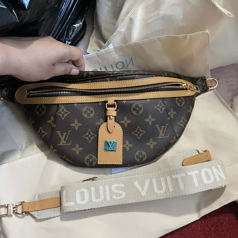 Bum Bag - Picture 4 of 7